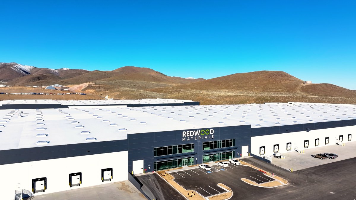 „Redwood Materials“ bendradarbiauja su „Ultium Cells“, kad perdirbtų GM elektromobilių baterijų laužą