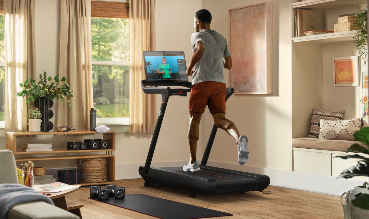 „Connected fitness“ slenka po pandemijos